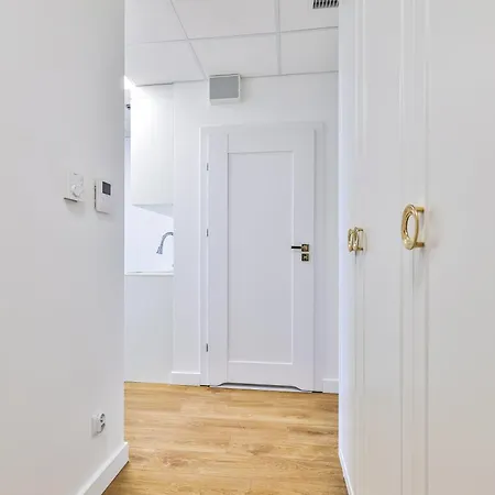 Apartment Kasprzaka 29 Wola Tower - Free Garage - By Perfect 411